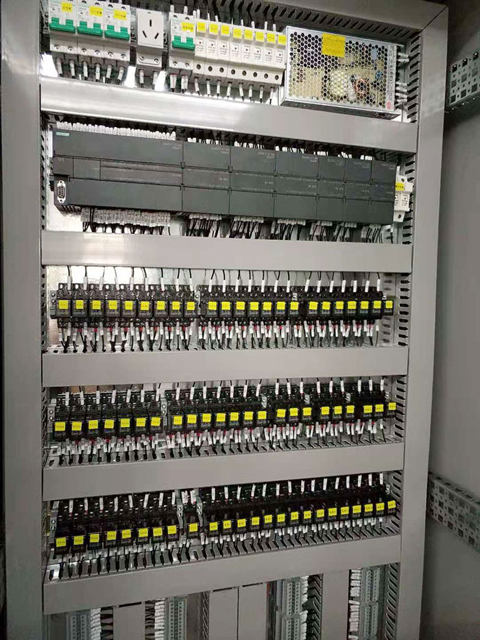 小区换热站集中控制PLC系统